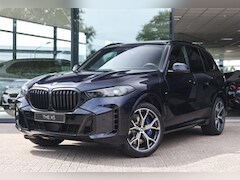 BMW X5 - xDrive50e M Sport Automaat / Panoramadak / Trekhaak / Soft-Close / Comfortstoelen / Parkin