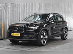 Volvo XC40 - B4 197PK Plus Dark | Trekhaak | Allseason Banden |19'' | Verwarm