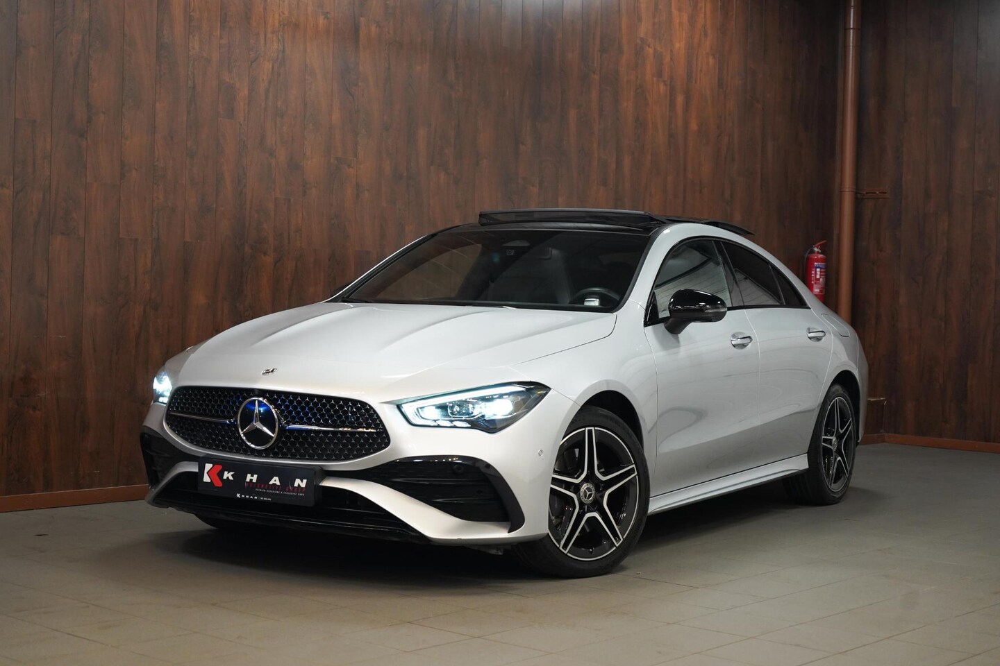 Mercedes-Benz CLA-Klasse - 250 e AMG Line Memory|Pano|HUD|Burmester - AutoWereld.nl