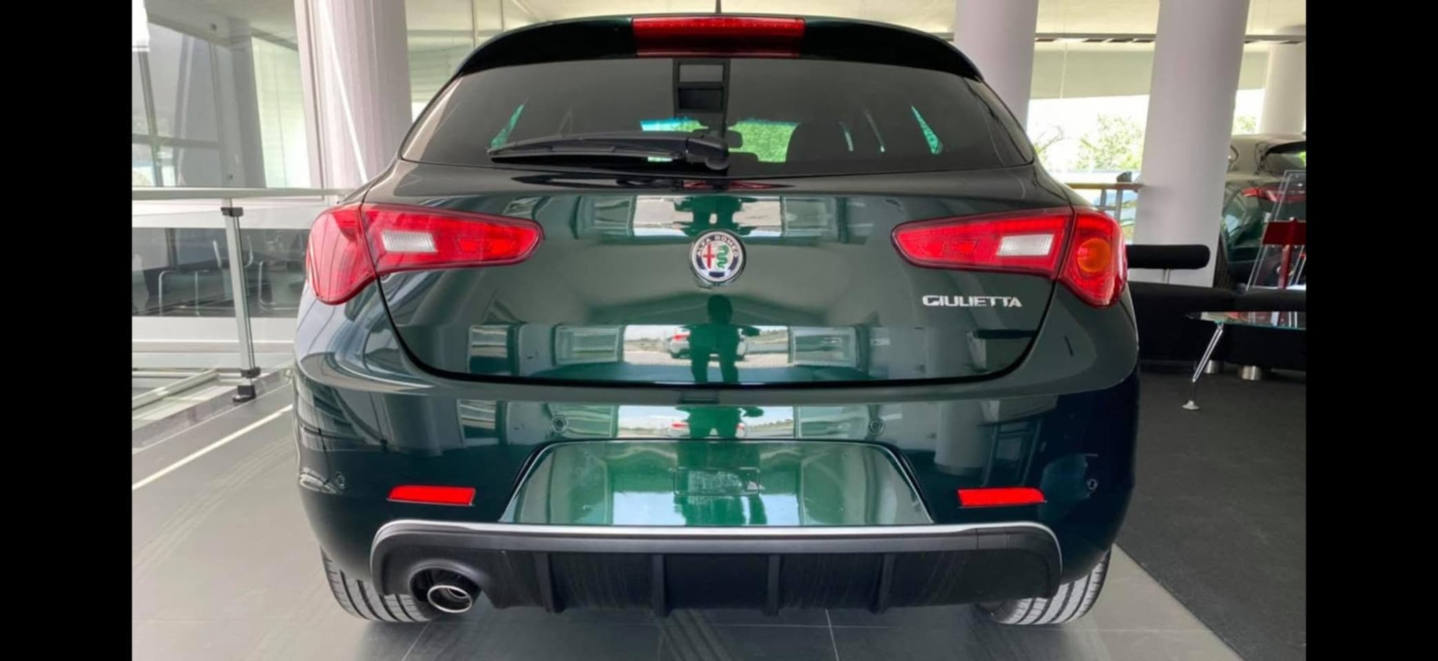 Alfa Romeo Giulietta - 1.4 Turbo Sport Verde Visconti - Lederen bekleding - Xenon - bomvol!! - AutoWereld.nl