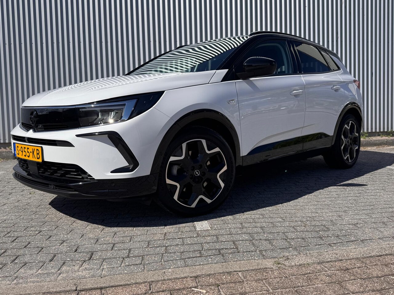 Opel Grandland - GS 1.6 Turbo Plug-In Hybrid | SOH 100% | AGR stoelen | Trekhaak | Adaptive Cruise | 19" LM - AutoWereld.nl