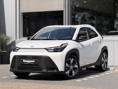 Toyota Aygo X - Hybrid 115 Play + Go Pack | GEEN AFLEVERKOSTEN | Lichtmetalen velgen, Voorstoelen verwarmd