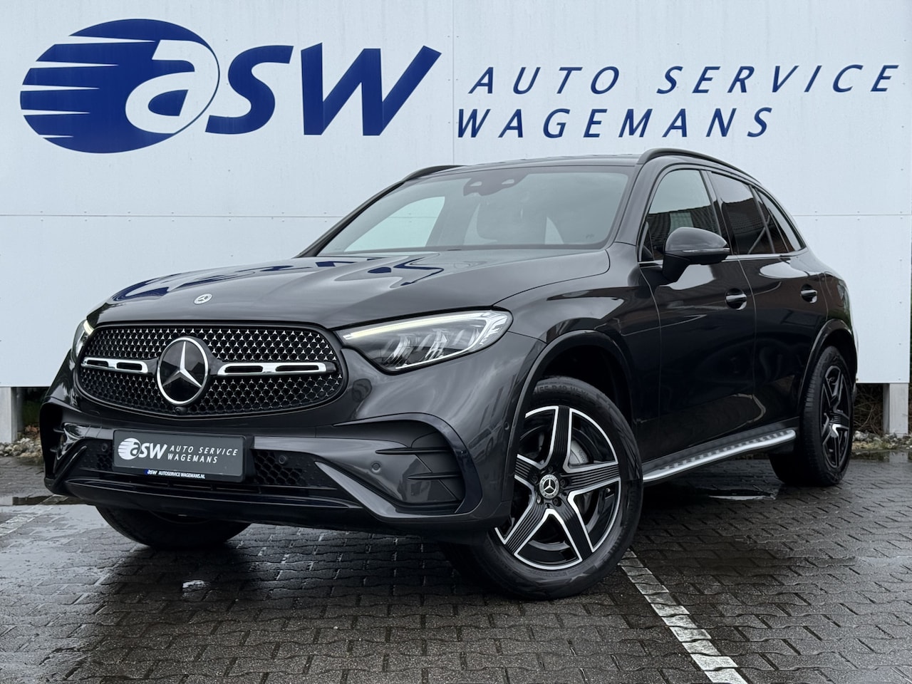Mercedes-Benz GLC-klasse - 300e 4MATIC AMG Line | Trekhaak | Distronic | CarPlay | Camera | 19 inch - AutoWereld.nl