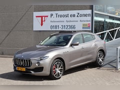 Maserati Levante - 3.0 V6 S AWD Panoramadak/Nederlandse auto/Achteruitrijcamera/Harman kardon/Elektrisch vers