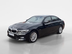 BMW 3-serie - 320e Business Edition Plus *Automaat*Navigatie*Parkeersensoren*Carplay*Lederen bekleding*S