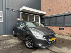 Peugeot 208 - 1.2 VTi Envy|Nap|Pdc|Navi|Cruise|Trekhaak|Airco