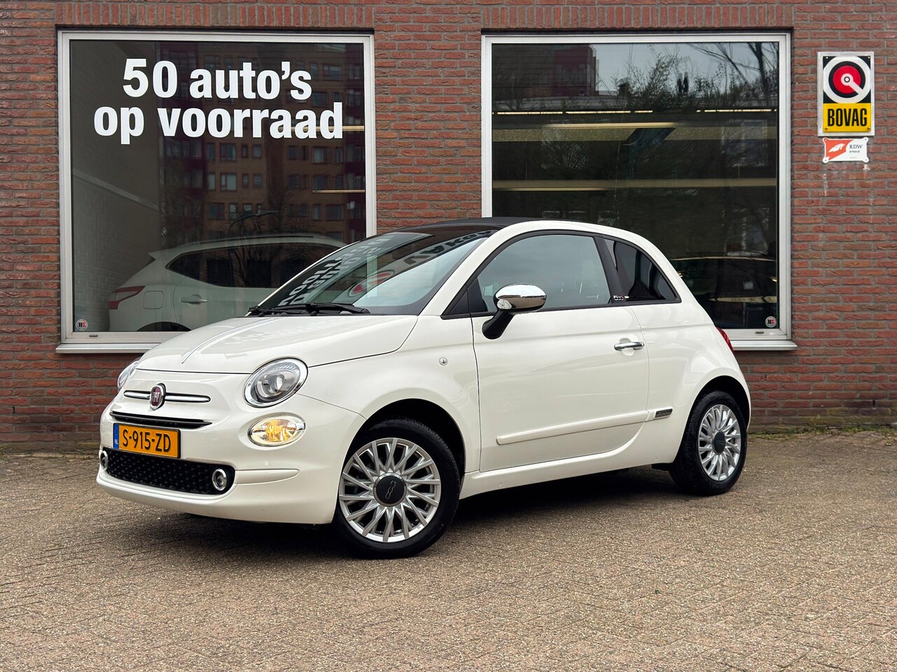 Fiat 500 C - 1.0 Hybrid Club | Apple Android Carplay | Airco | Cruise | NAP | PDC | - AutoWereld.nl