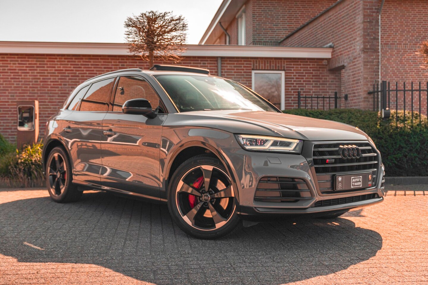 Audi SQ5 - 3.0 TFSI Quattro Quantum Grey Panoramadak RS-Zetels Carbon Virtual Ambiance 20'' - AutoWereld.nl
