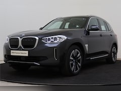 BMW iX3 - Executive / Trekhaak / Achteruitrijcamera / LED / Stoelverwarming