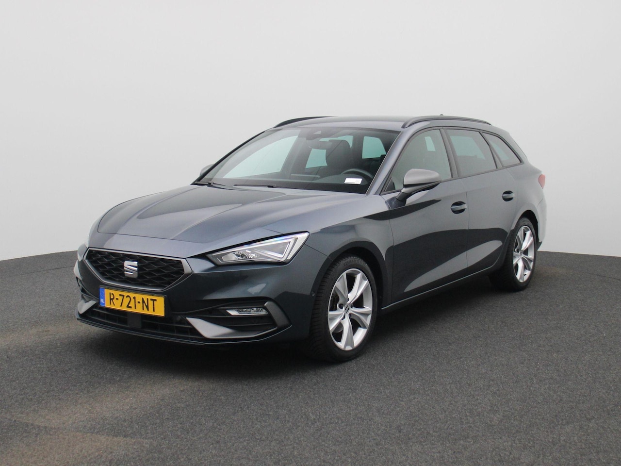 SEAT Leon Sportstourer - 1.0 TSI FR Business Intense 110 PK | LED Koplampen | Navigatie | Climate Control | Apple C - AutoWereld.nl