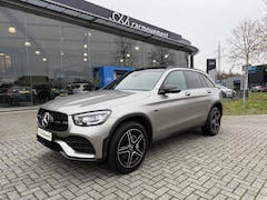 Mercedes-Benz GLC-klasse - 300e 4M AMG Styling I Night I Pano I Trekhaak I Camera I 19''