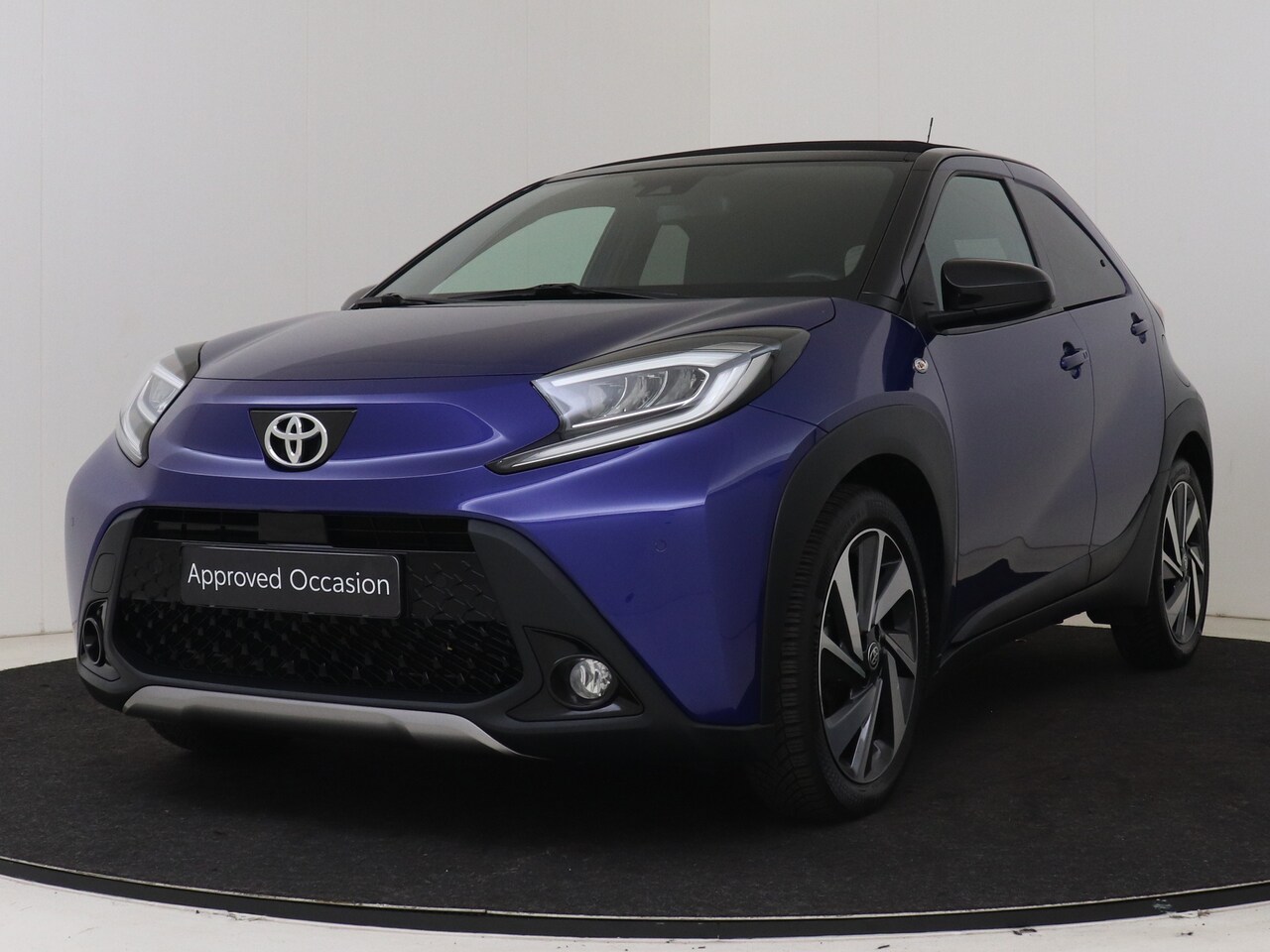 Toyota Aygo X - 1.0 VVT-i MT Envy Canvas Dak | BTW Voertuig | Keyless Entry/Start | Stoelverwarming | Park - AutoWereld.nl