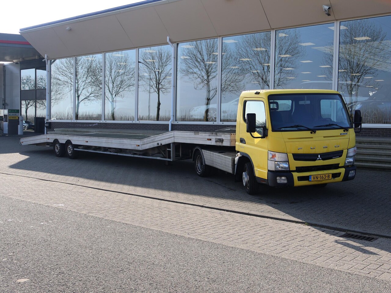 Mitsubishi Canter - 3C15 3.0 DI AUT. BE-COMBI TREKKER/OPLEGGER VELDHUIZEN AUTOTRANSPORTER VOOR 3 AUTO'S - AutoWereld.nl
