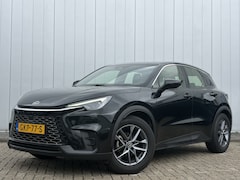 Lexus LBX - Business Line 2WD Dealer Onderhouden Kelyess Trekhaak Stoel verwarmd Dodehoek Detectie PDC