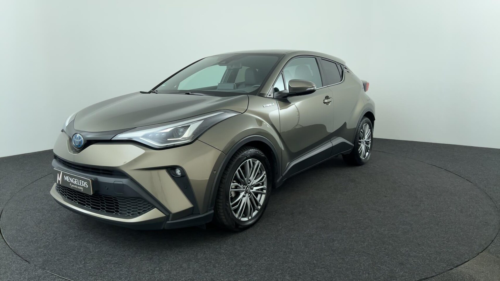Toyota C-HR - 2.0 Hybrid Executive 2.0 Hybrid Executive - AutoWereld.nl