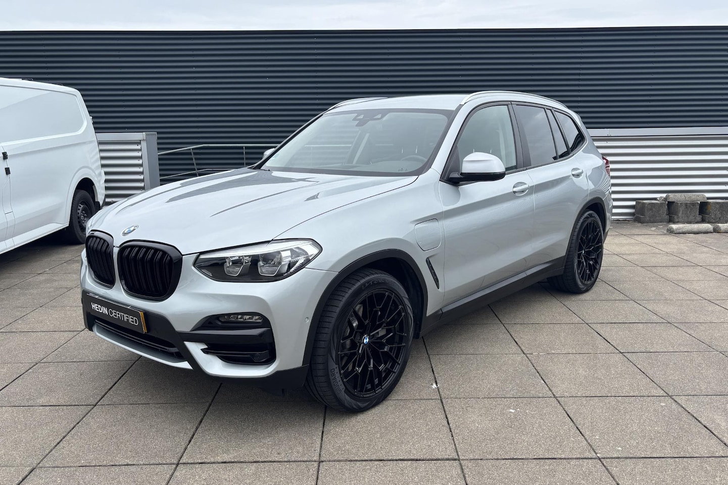 BMW X3 - xDrive30e High Executive | SOH 95,1% | BTW | Trekhaak | 20 inch M Sport Velgen - AutoWereld.nl