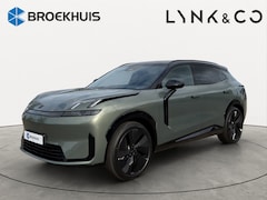 Lynk & Co 08 - 1.5 More | Zwarte velgen | Stoelmassage+ventilatie | 360 Camera | Panoramadak | Apple Carp