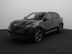 Alfa Romeo Junior - 1.2 Turbo Hybrid Ibrida Sport Speciale | Alcantara | Technopack | Direct rijden