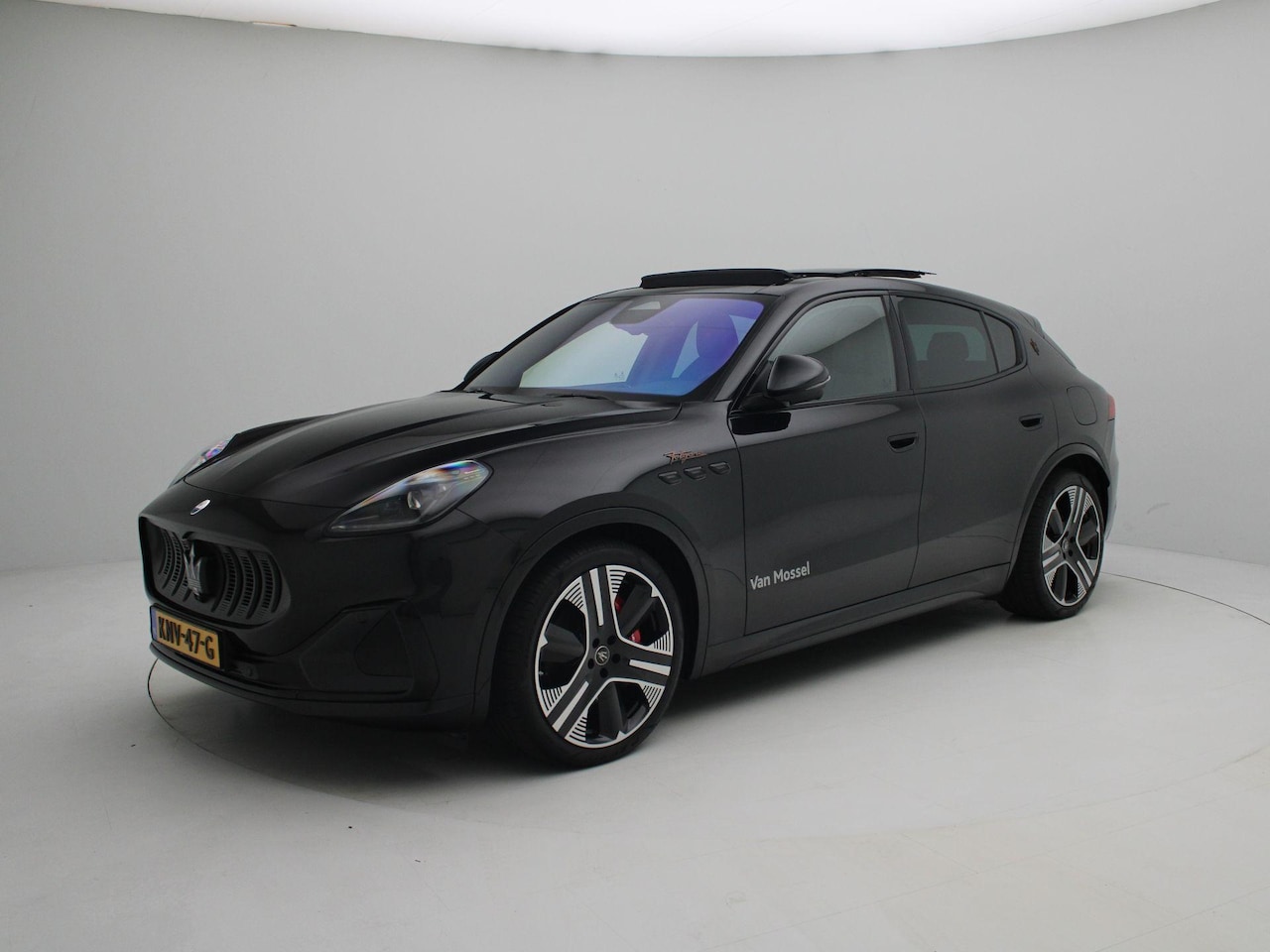 Maserati Grecale - AWD Folgore 105kWh | Sonus faber audio | 3D Carbon Trim | Panorama dak | Voorraad model | - AutoWereld.nl