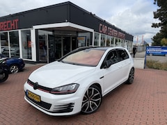 Volkswagen Golf - GTI 2.0 TSI GTI Performance leer apple carplay automaat