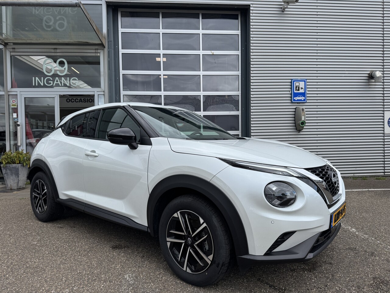 Nissan Juke - 1.0 DIG-T N-Connecta 1.0 DIG-T N-Connecta - AutoWereld.nl