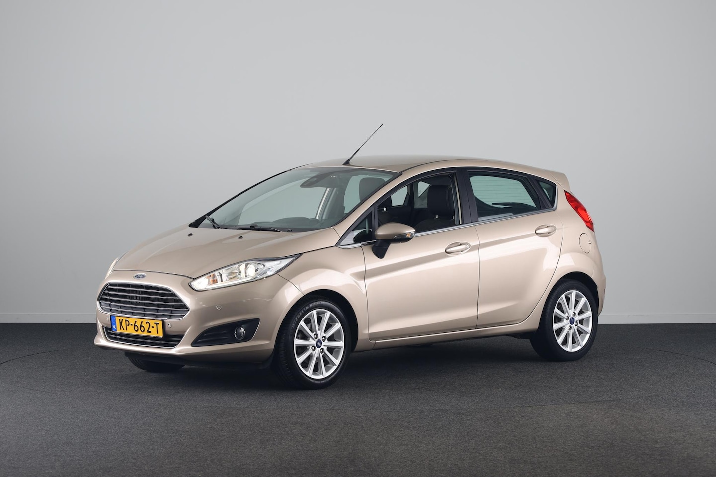 Ford Fiesta - 1.0 EcoBoost Titanium | Navigatie | PDC | Voorruit verwarming | Cruise Control - AutoWereld.nl