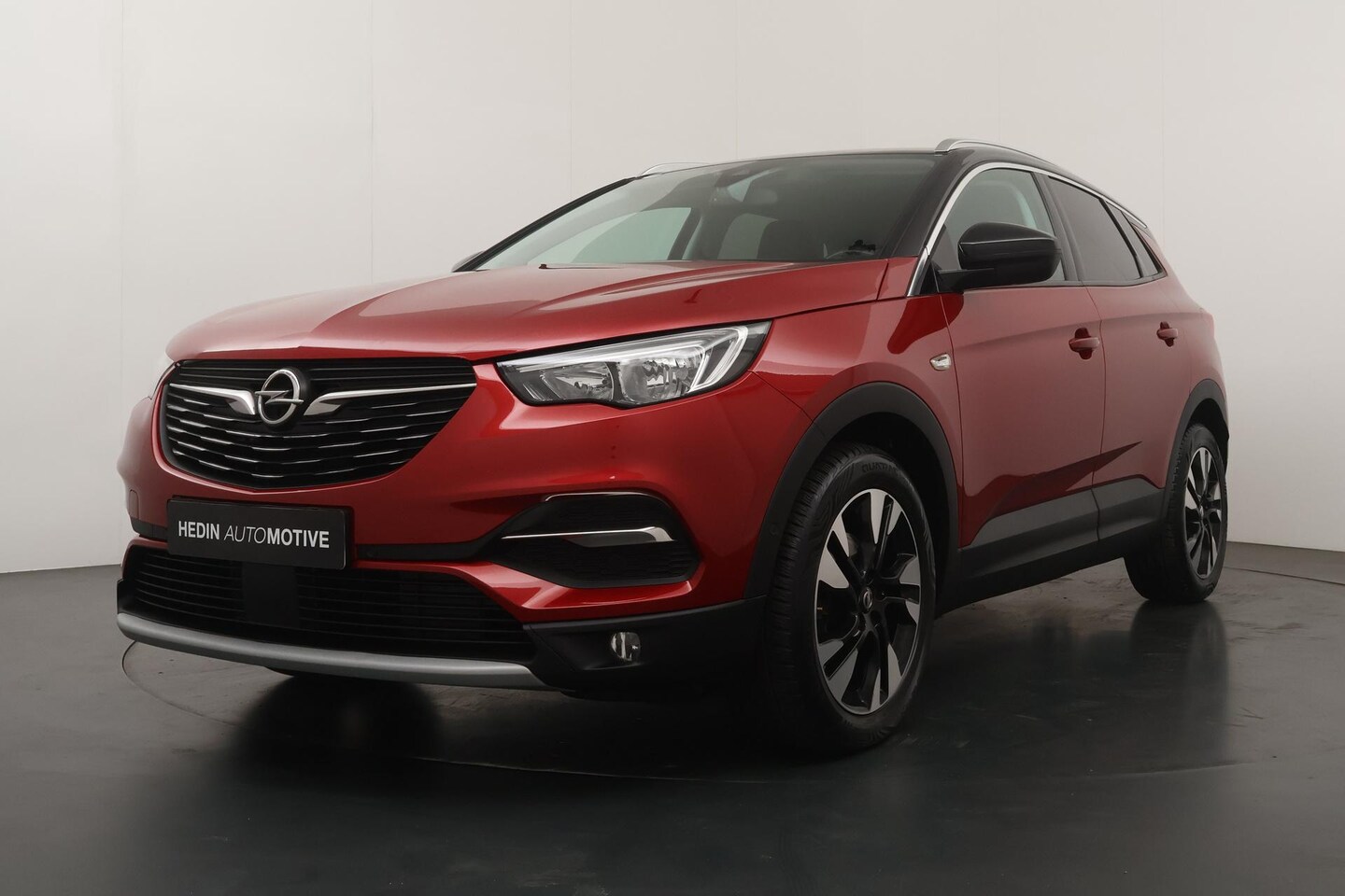 Opel Grandland X - 1.2 Turbo 130PK Innovation | Bi Tone | Trekhaak | Navigatie | Climate Control | Electrisch - AutoWereld.nl