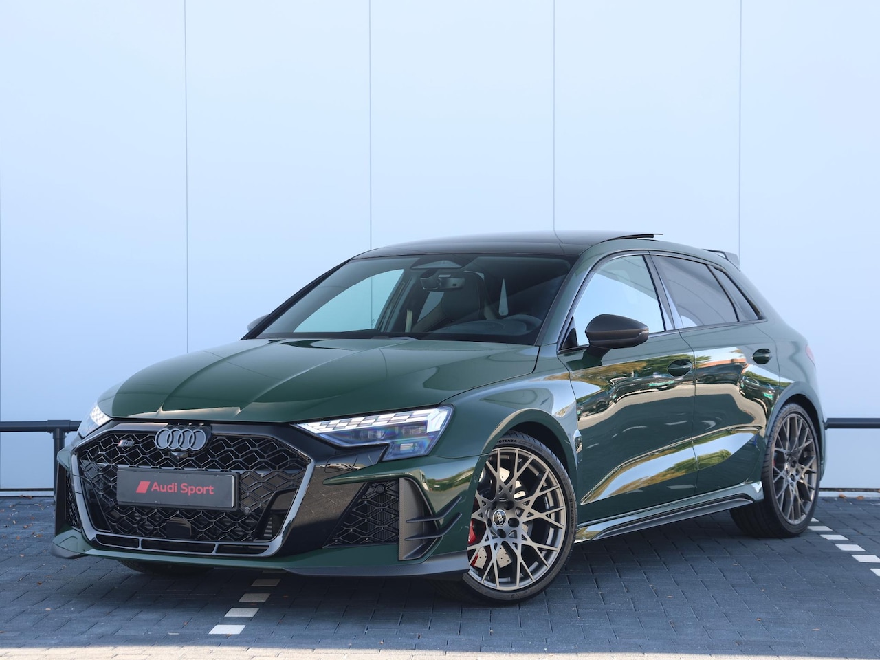Audi RS3 - Sportback 2.5 TFSI quattro competition limited | nr. 597 | (A4 PI) - AutoWereld.nl