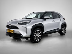 Toyota Yaris Cross - 1.5 Hybrid 115 Dynamic | Navigatie | ACC | Clima | Stoelverwarming | Keyless | 17" LMV |