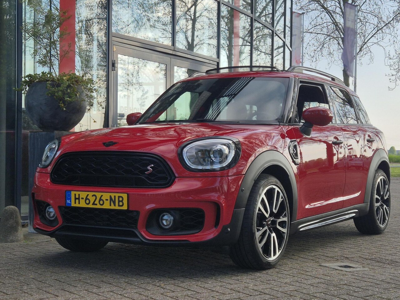 MINI Countryman - Mini 2.0 Cooper S JCW Hammersmith | Panoramadak | Leder | PDC | ECC | LM Velgen | Stoelver - AutoWereld.nl