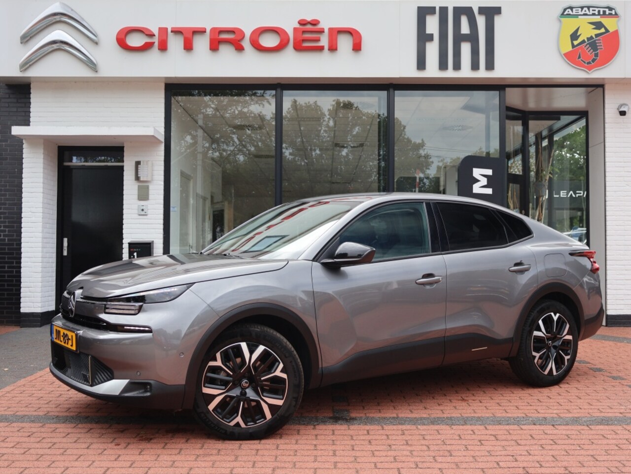 Citroën C4 X - Mild Hybride 145PK e-DCS6 Automaat Max, Rijklaarprijs | 360 Camera | Navigatie | Stoelverw - AutoWereld.nl