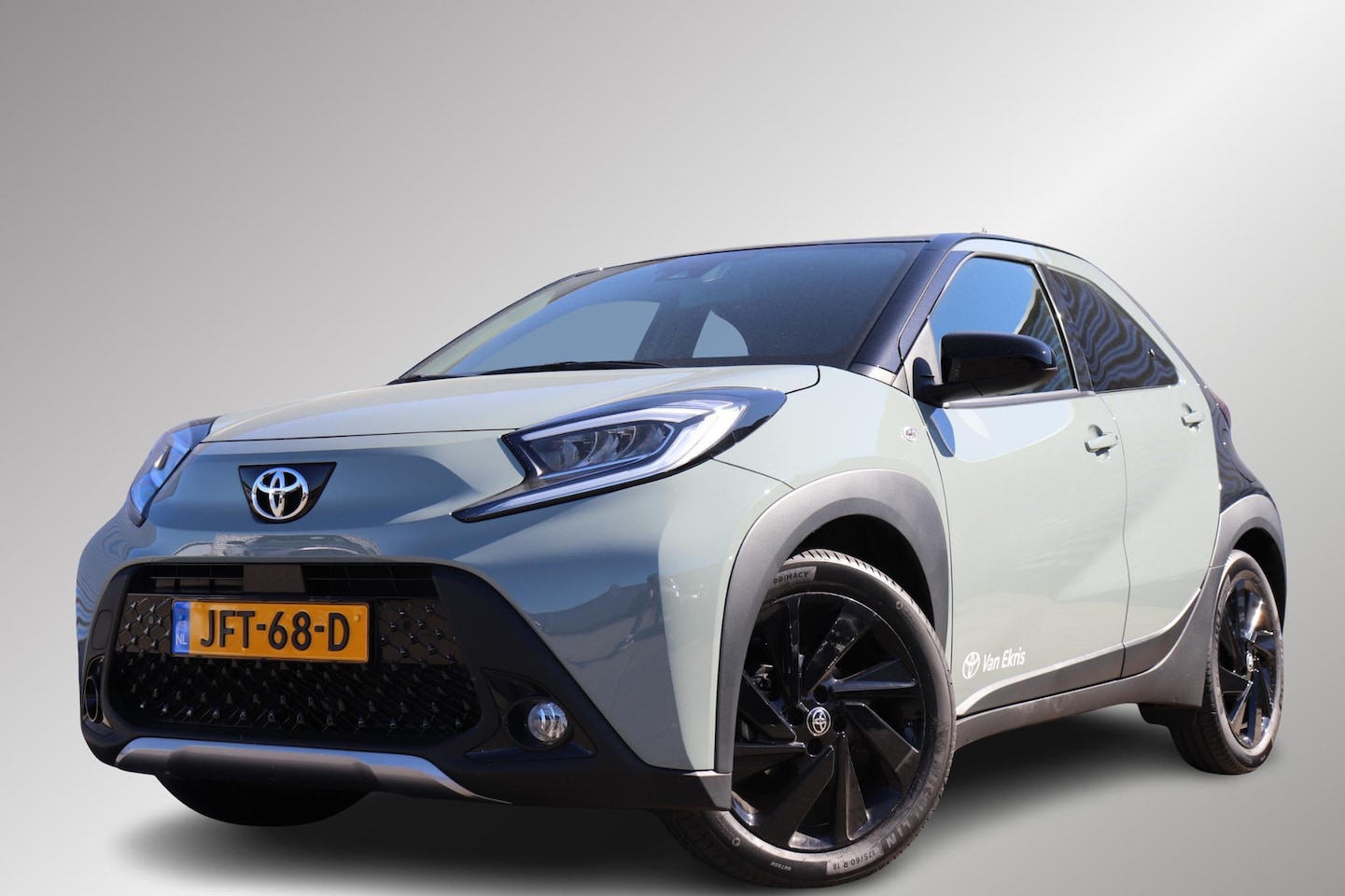 Toyota Aygo X - 1.0 VVT-i S-CVT envy 1.0 VVT-i S-CVT Envy, Half leder, Apple Carplay/Android Auto, Climate & Cruise control! - AutoWereld.nl