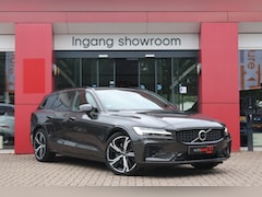 Volvo V60 - 2.0 T6 350pk Plug-in hybrid AWD Plus Dark | Long Range | SoH 97% | Origineel NL | ACC | Ha