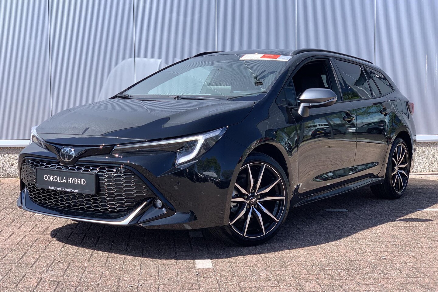 Toyota Corolla Touring Sports - Hybrid 140 GR Sport / Stoel verwarming / Camera / Apple Carplay / - AutoWereld.nl