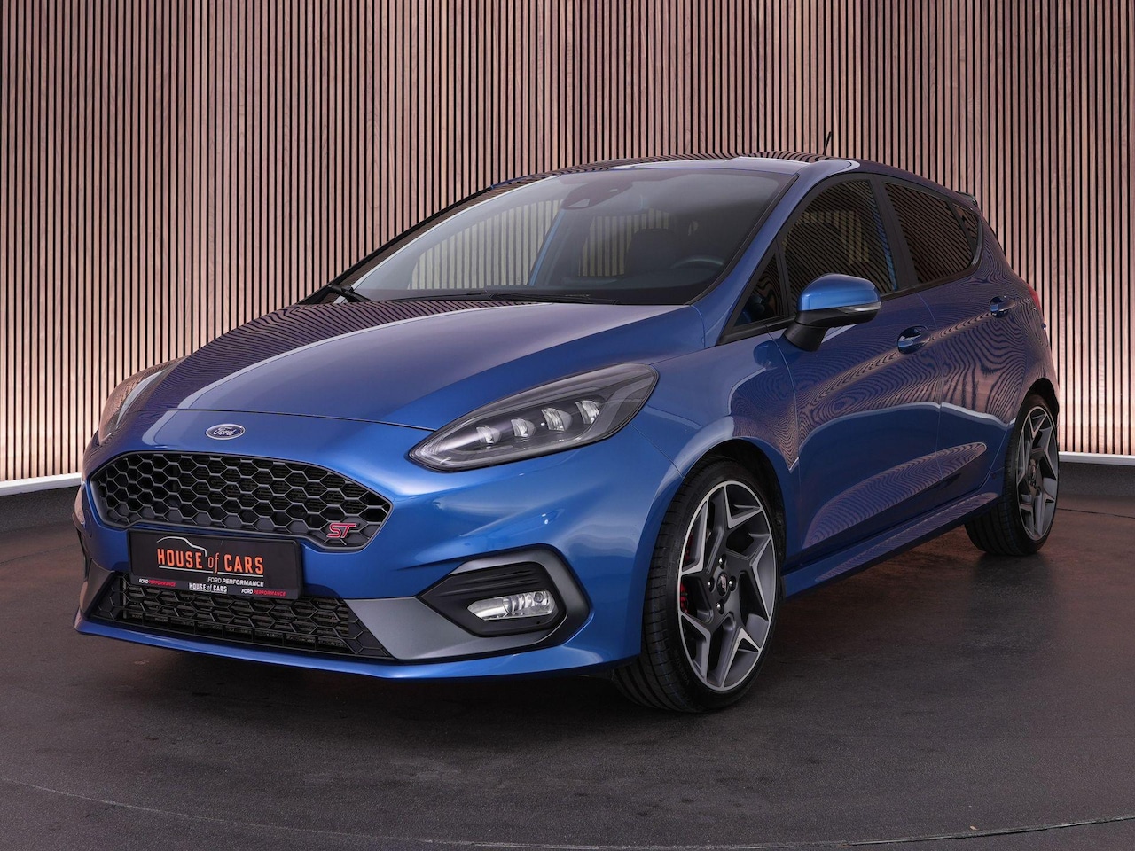 Ford Fiesta - ST-3 1.5 200pk |B&O|blind spot|Apple Carplay|parkeercamera|winterpack|LED-koplampen|18-lic - AutoWereld.nl