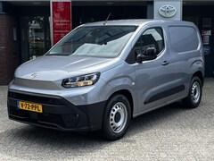 Toyota ProAce City - Challenger 50 kWh CLIMA PARK-SENSOR STOELVERWARMING APPLE/ANDROID CRUISE