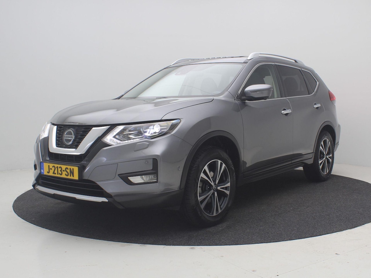 Nissan X-Trail - / Trekhaak Afneembaar / | Panorama/Kanteldak / 360 Camera / Elektrische Achterklep / Clima - AutoWereld.nl