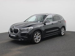 BMW X1 - xDrive25e | PANORAMADAK | ACHTERUITRIJCAMERA | ELEKTRISCHE KOFFERKLEP | CLIMATE CONTROL |