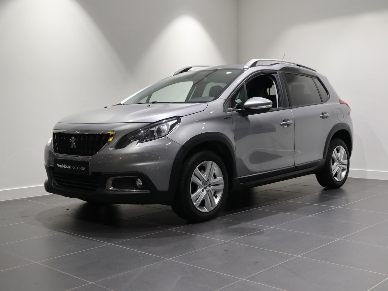 Peugeot 2008 - Signature - NAVIGATIE - AIRCO - PARKEERSENSOREN - AutoWereld.nl