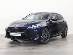 BMW 1-serie - 120 M Sport Automaat / Achteruitrijcamera / Sportstoelen / M Adaptief onderstel / Adaptiev