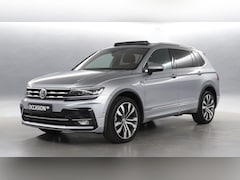 Volkswagen Tiguan Allspace - 1.5 TSI 150pk DSG Highline Business R 7p. / Panoramadak