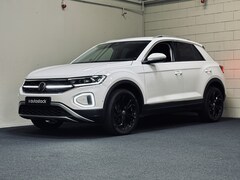 Volkswagen T-Roc - 1.5 TSI DSG Style | Massage | IQ | Beats | Trekhaak