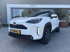 Toyota Yaris Cross - 1.5 Hybrid Dynamic | Parkeersensoren | Trekhaak