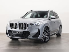 BMW X1 - xDrive25e M Sport Automaat / Sportstoelen / Achteruitrijcamera / M Adaptief onderstel / St