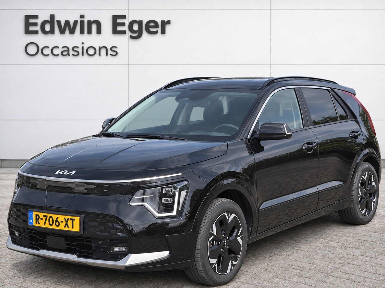 Kia Niro EV - DynamicPlusLine 64.8 kWh | Apple Carplay/Android | NL-Auto |SOH 100 % | 3-Fase | Schuifdak - AutoWereld.nl