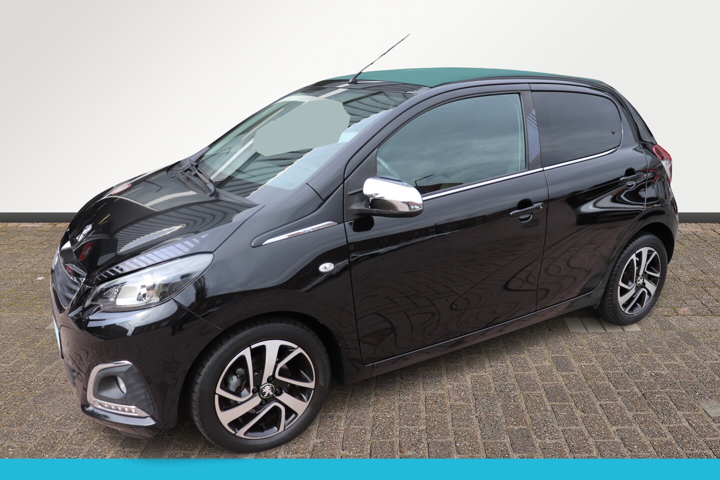 Peugeot 108 - 1.0 e-VTi Collection Cabrio dak! | scherm met Apple Carplay/Android Auto - AutoWereld.nl