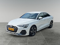 Audi A3 Limousine - 30 115pk TFSI S edition Parkeerassistent | Elektr. instel. bestuurd.stoel | Stoelverwarmin