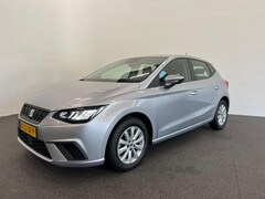 SEAT Ibiza - 1.0 TSI 110 pk DSG Urban Silver Full LED Navi 9, 2 inch CarPlay Climatronic PDC Cruise Lan