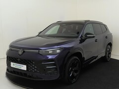Volkswagen Tayron - 1.5 eHybrid R-Line Edition | SoH 100% | Panoramadak | Trekhaak | Head-up display | Black s