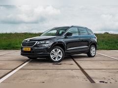 Skoda Karoq - 1.5 TSI DSG Style | TREKHAAK | CAMERA | SUNSET | 17" LM VELG | ALL SEASON BANDEN
